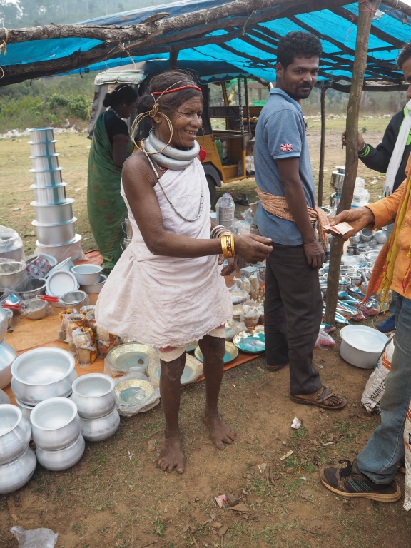 Gutob woman in the Onukudelli market